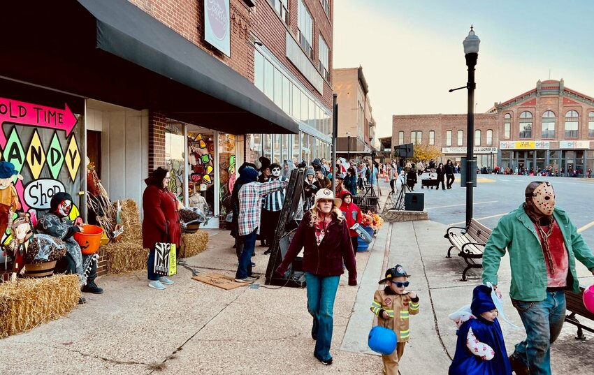 Despite unseasonably cold temperatures Tuesday, more than 800 adults and children turned out to West Plains Downtown Revitalization's annual Halloween celebration, Scare on the Square, for trick-or-treating, hot dogs, cocoa, and fun and games.