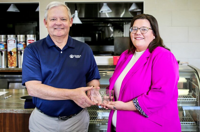 Ozarka College officials in Melbourne, Ark., announced Brioney Edwards of Melbourne, right, has been selected as Ozarka's Employee of the Quarter. Edwards is the lead faculty for the Culinary Arts Program.&ldquo;We are extremely proud of the work Brioney is doing with our Culinary program,&rdquo; said college President Dr. Dawe, left. &ldquo;Since taking her lead role for the program, Brioney has had an exceptional year. Chef Brioney&rsquo;s commitment to service and quality is apparent through the preparation of her students. Well-deserved recognition!&rdquo; Edwards leads instruction for Ozarka College&rsquo;s Culinary Arts program and her success is reflected in her students, said officials. Students in the program have gained experience showcasing their talents by catering events, obtained real-world practice in operating the Ozarka Culinary Caf&eacute;, and have been availed multiple internships and on-the-job training opportunities. Edwards began working at Ozarka in winter 2023 and holds an Associate of Applied Science in Culinary Arts from Ozarka. She has earned the Employee of the Quarter recognition for the period of January through March 2024. For more information about Ozarka College, to register for classes or schedule a campus visit call 870-368-2300 or visit the website at&nbsp;www.ozarka.edu.