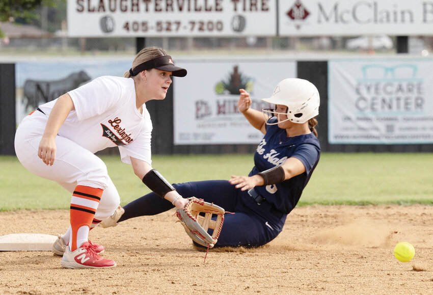 Lexington junior Mackenzie Manuel locks in on a ball during the Bulldogs&rsquo; game against Heritage Hall. Lexington was defeated 4-3.