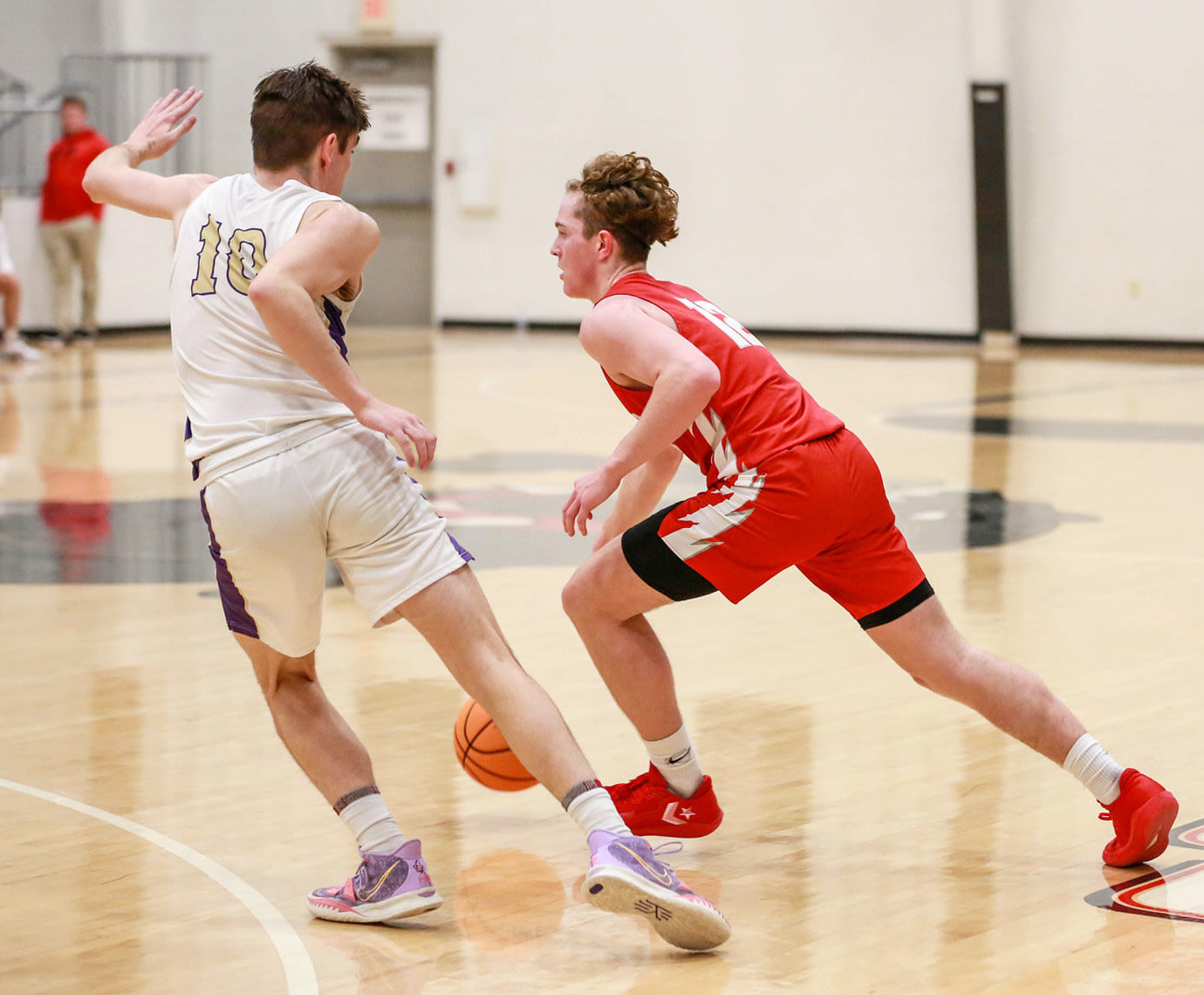 Purcell junior Lincoln Eubank drives with the ball during the Dragons’ 62-53 win over CCS in the Regional basketball tournament at Meeker. Eubank scored 11 points in the win.