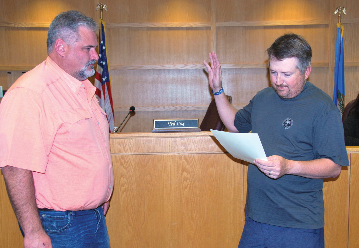 Purcell City Councilman Jay Tate was sworn in by Mayor Ted Cox for another term on the city’s top board Monday night during a special meeting at the Purcell Police Service Building.