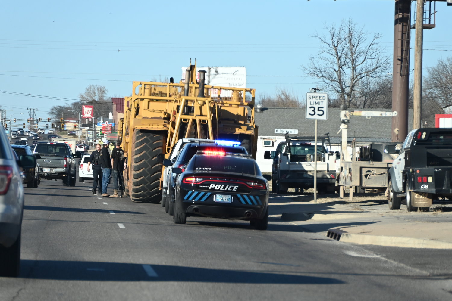 Purcell Police and Fire units were called to the scene in the 800 block of South Green Avenue last Thursday afternoon oil spilled from large industrial vehicles. Firefighters applied Sphag and oil dry to the spill area. There was also spillage on SH 39 under the I-35 bridge.