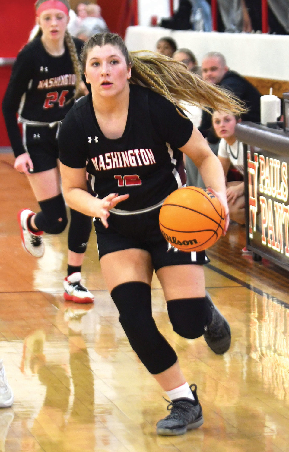 Washington senior Kyndall Wells handles the ball in the open court during the Warriors’ 55-34 win over Pauls Valley. Wells scored eight points in the game.
