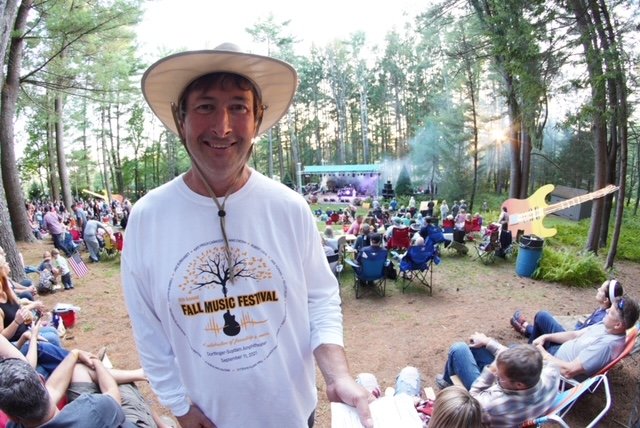 James Rutherford—the “visionary and dreamer” behind the Fall Music Fest—stands among the crowd gathered at last year’s festival. According to organizer and performer Todd Stephens, “there would be no Fall Music Fest, obviously, without James B. Rutherford.”