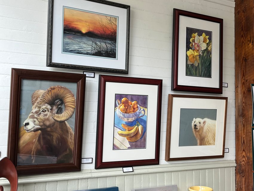 Representational art can include portray anything from animals to fruit to a sunset.