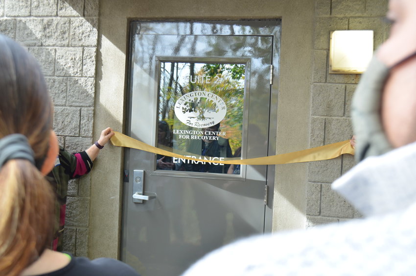 The Lexington Center for Recovery held a ribboncutting for its new Sullivan County location on October 28.