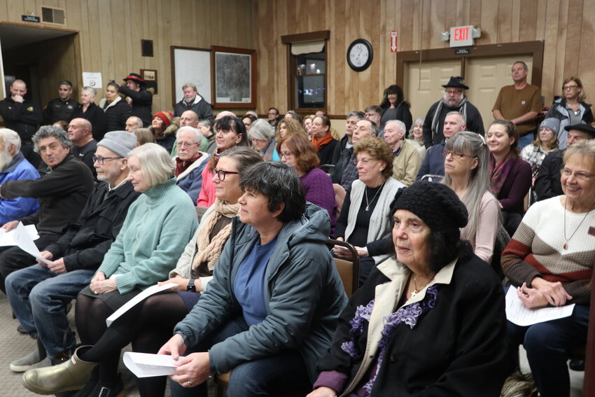 Highland residents were in the house at the standing-room-only reorganizational meeting.