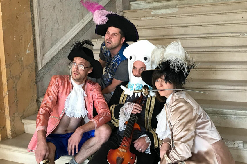 On Saturday, July 20 at 5:30 p.m., Freelance Nun and Weird Uncle will perform troubadour music on some very strange instruments at Grey Towers. Come see the waterproof cello, the electric viola-da-gamba and the foot percussion.