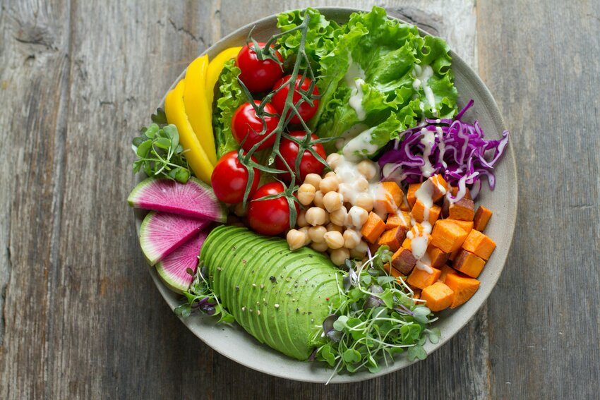 Eating healthy food can make your life so much better. Here's why it's important.