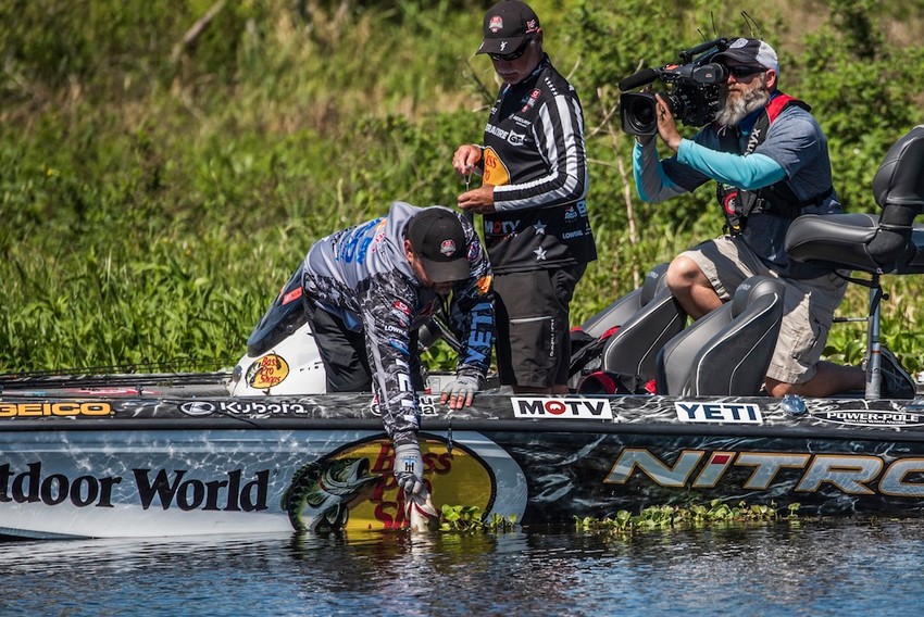 Major League Fishing Bass Pro Tour - Photo Gallery - Outdoor Channel