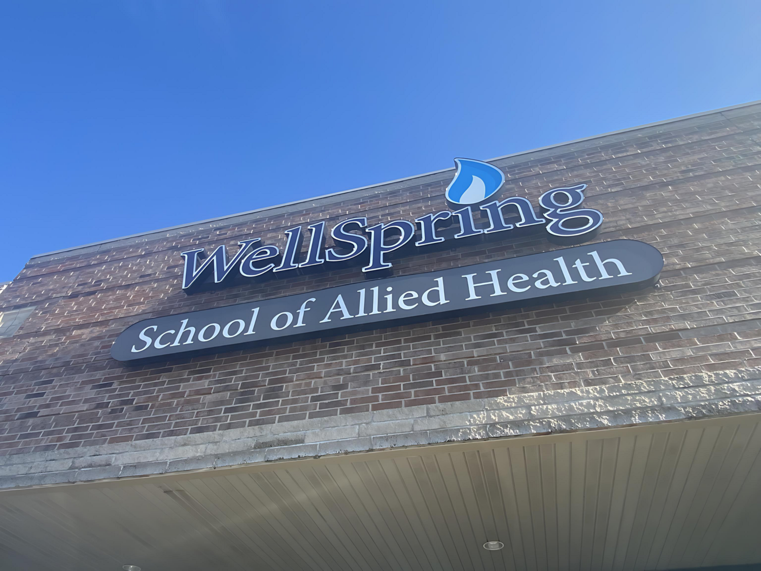 Wellspring School of Allied Health closes abruptly