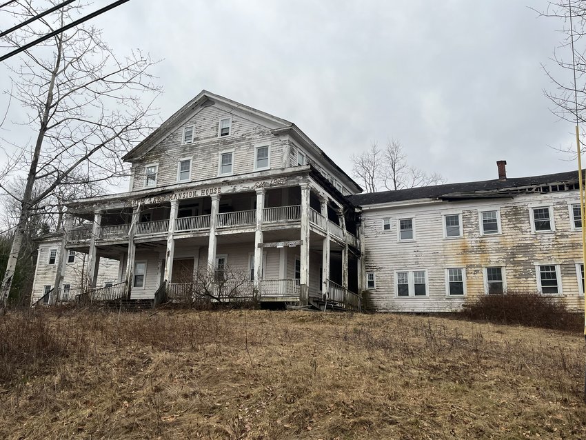 The White Lake Mansion House, orginally constructed in 1848 by David Barton Kinne, is the oldest summer hotel building extant in Sullivan County.