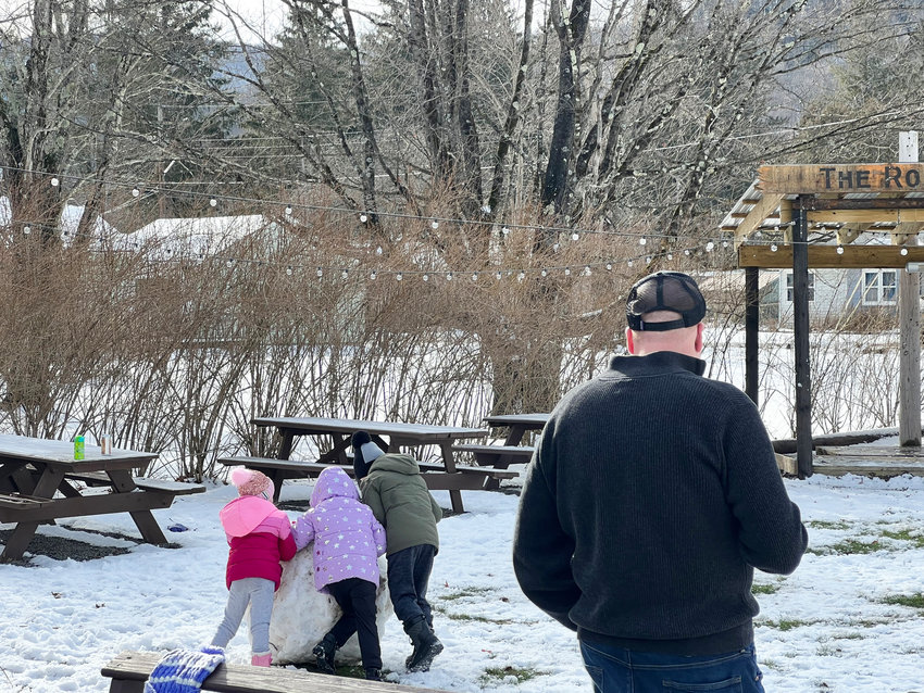 A fun time for all ages as young ones make a new snowman friend to keep them company at Roscoe Beer Company&rsquo;s Winterfest.