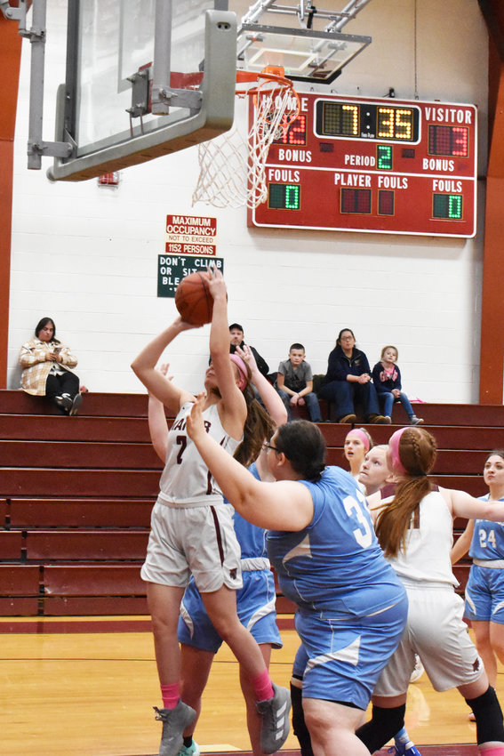 Lady Wildcats&rsquo; Mackenzie Carlson led all scorers both Thursday and Friday with 11 and 18 points respectively. Her ability to grab rebounds and put up second chance points has been a key for Livingston Manor down the stretch.