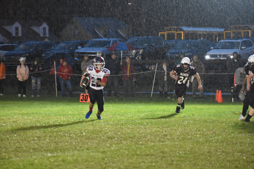 The first half of the game was a rainy one with both teams struggling against the elements.