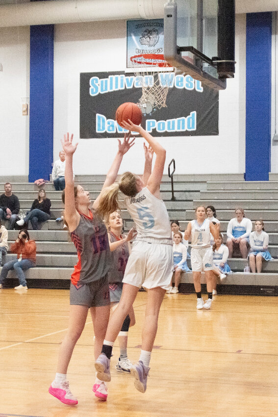 Ella Herbert was nearly unstoppable in the second quarter, scoring 13 of her game-high 15 points in the quarter.