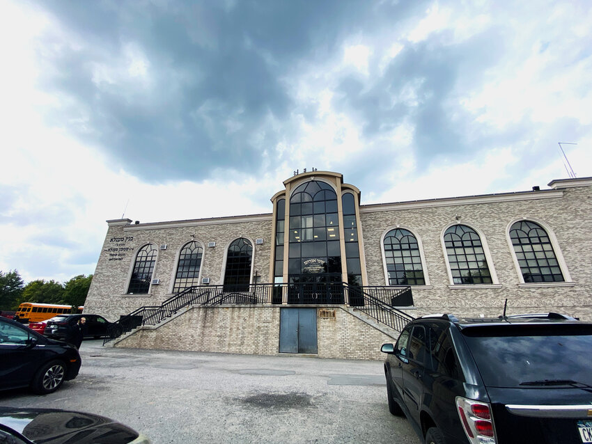 The scheduled referendum on the incorporation of the Village of Ateres has been called off. The voting was set to take place at Khal Toras Chaim Viznitz Shul Gibbers, near Kiamesha Lake.