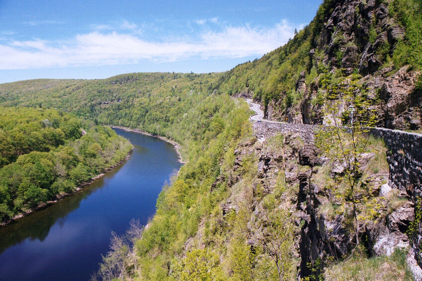 The Hawk&rsquo;s Nest section of the Upper Delaware Scenic Byway on New York State Route 97 in the Orange County Town of Deerpark offers spectacular views of the nationally designated Upper Delaware Scenic and Recreational River some 200 feet below the winding road hanging on the hillside.