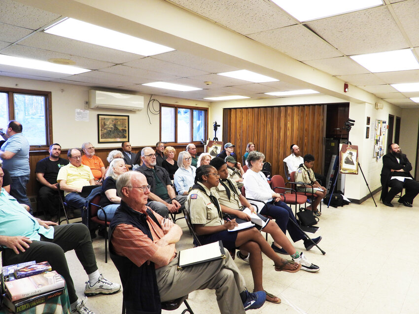 There were many town resients as the Forestburgh Town Board signed a resolution reconfirming that Lost Lakes LLC’s project continues to remain lawfully subject to the town’s zoning laws.