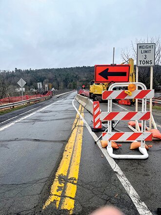 The Callicoon Interstate Bridge now has a 3-ton weight limit.