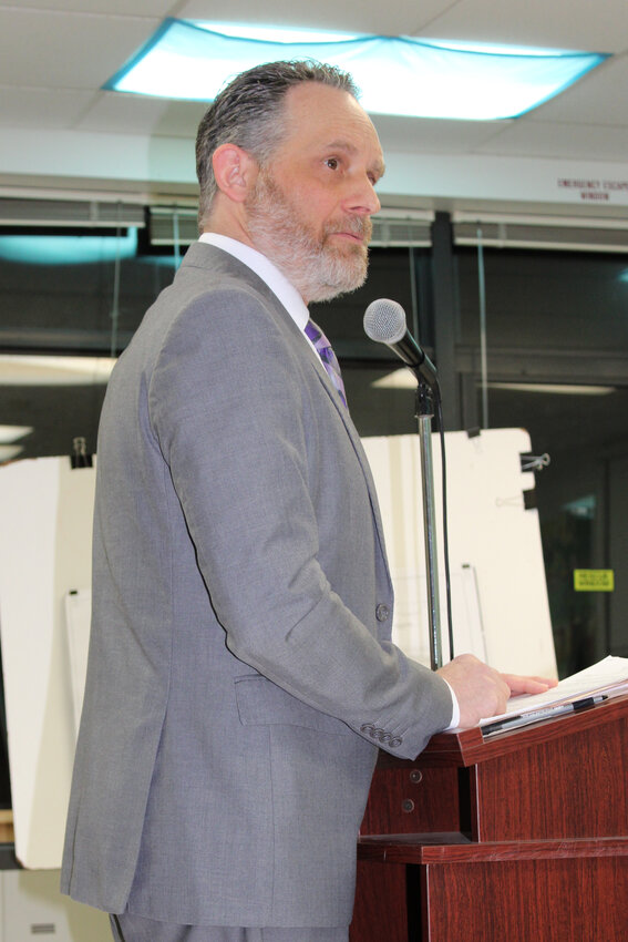 Attorney Steve Mogel, representing the SWCA, presenting issues against the proposed facility.
