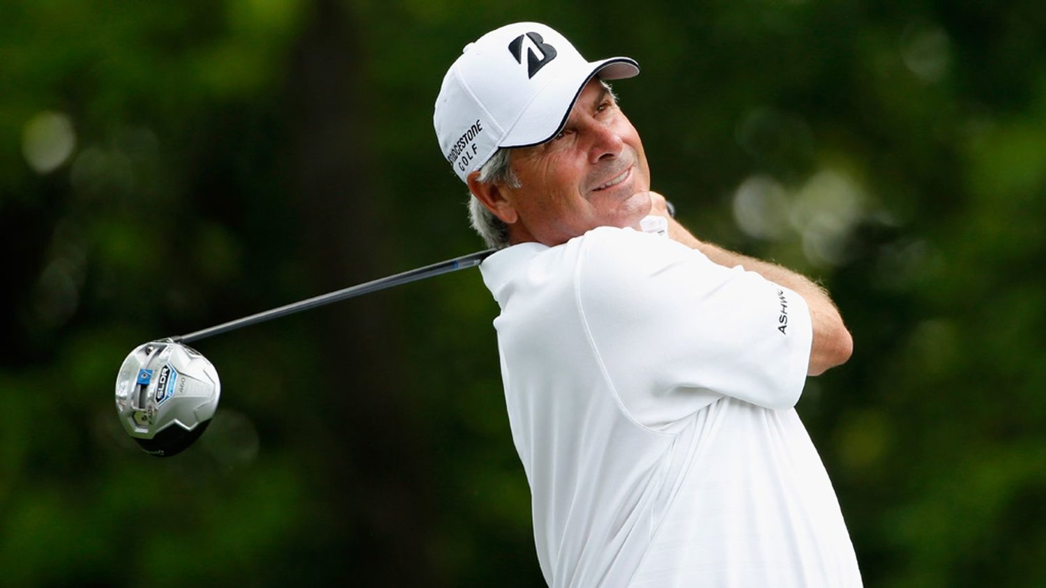 PGA Professional Fred Couples producing a winning golf shot.