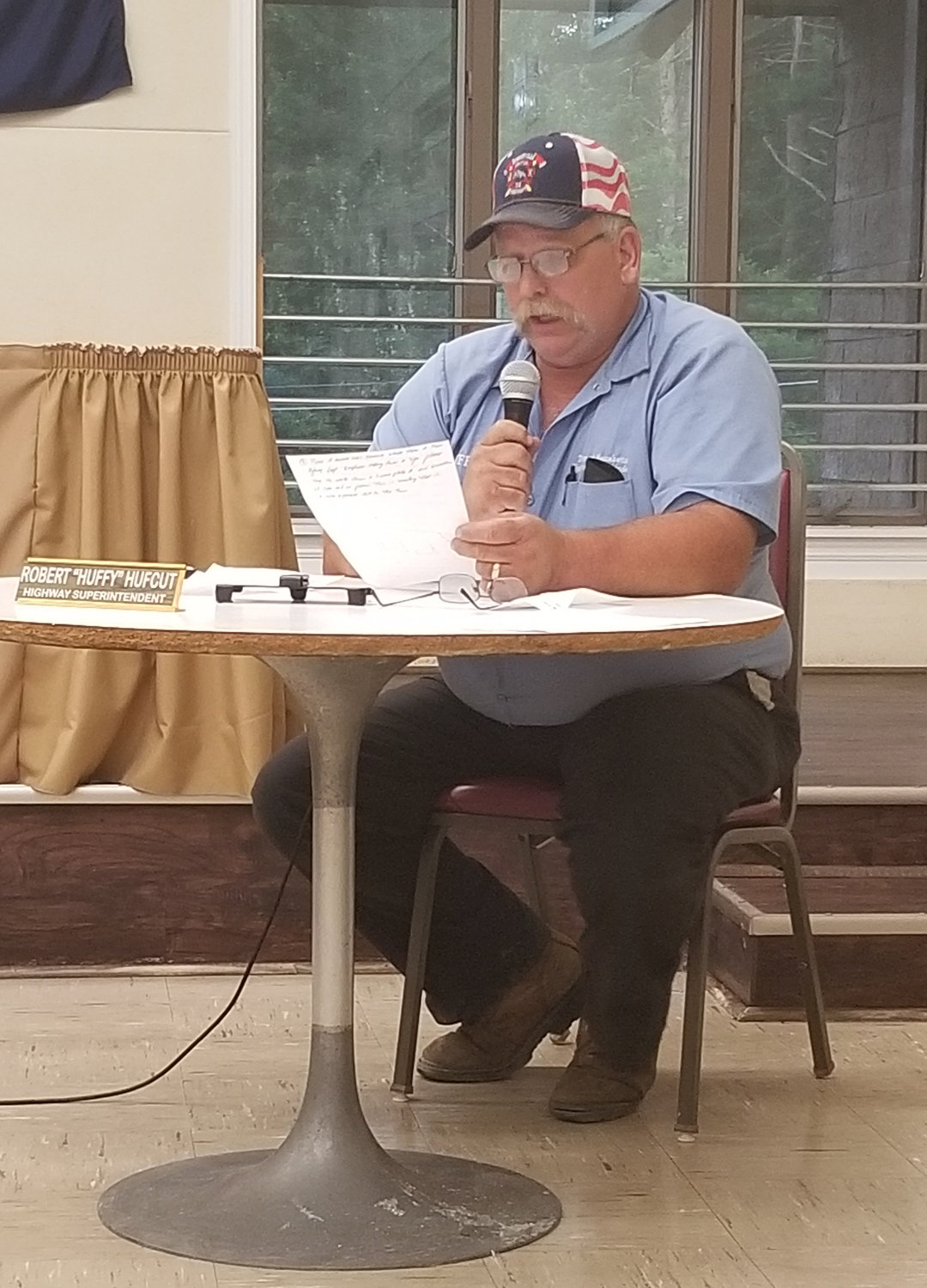 Town of Mamakating Highway Superintendent Rob Hufcut deliv- ered his report during a recent town board meeting. Hufcut has been imploring motorists to drive safely through work zones.