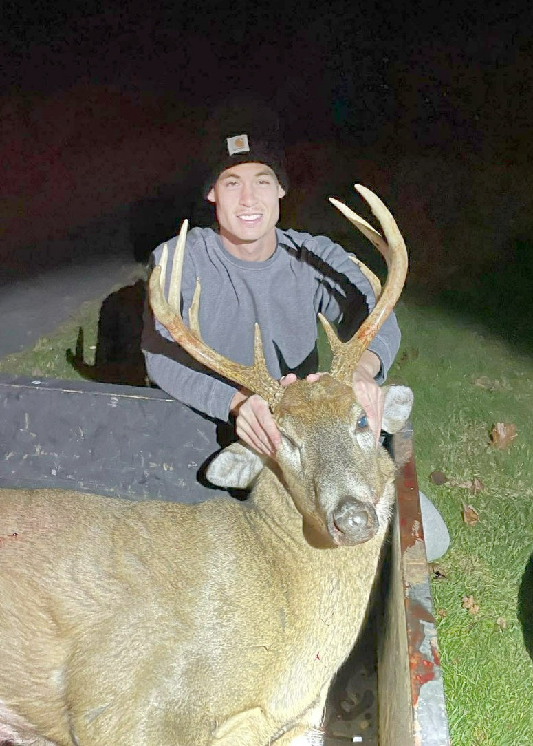Jordan Fedun took a 10-point buck that scored a 68. The buck weighed 186 pounds dressed to win the Heavy Deer Contest.