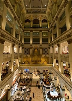 The Grand Court at Wanamaker’s with pipe organ.