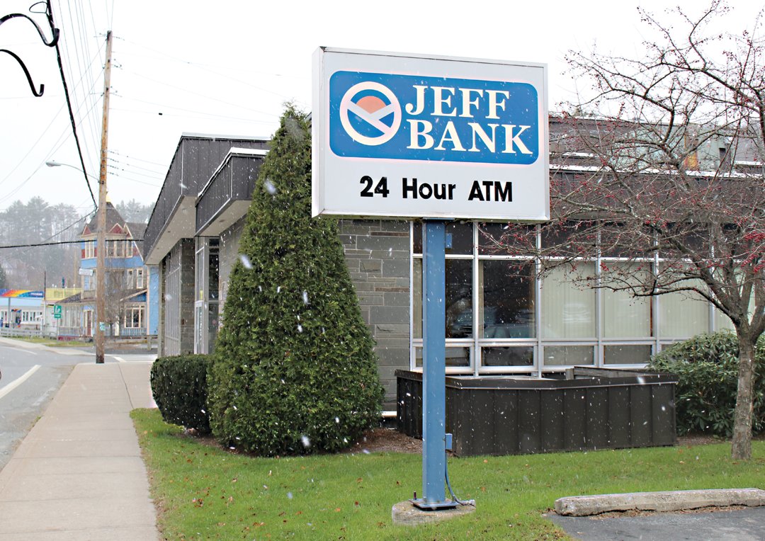 The main office of Jeff Bank on Main Street in Jeffersonville.