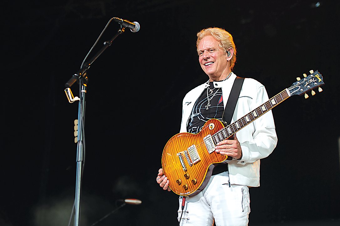 Special guest Don Felder is renowned as a former lead guitarist of The Eagles.