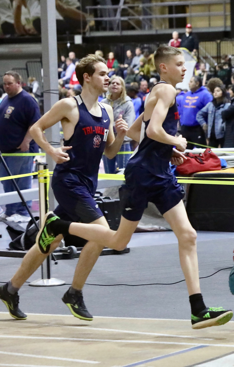 Tri-Valley’s Van Furman and Craig Costa take 1,2 in Division VI the 3200.