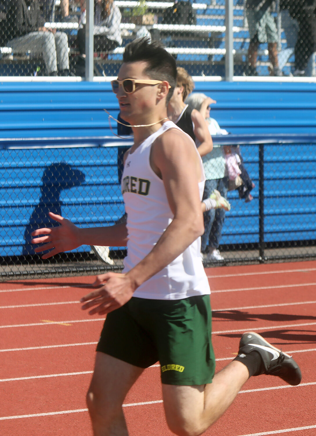 Eldred’s Cooper Stutz won the 200 and the 400.