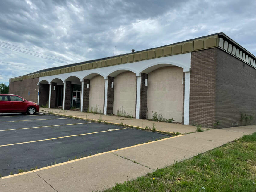 The Pettis County Commissioners approved the purchase of the building at 700 S. Massachusetts Ave. After renovation, county offices will share the 24,000-square-foot facility that once housed the Sedalia Democrat.


Photo by Chris Howell | Democrat