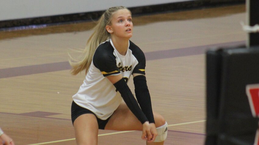 Smith-Cotton junior Piper Cantrell positions herself for a dig during the match against Warrensburg Tuesday, Sept. 17. Cantrell recently surpassed the 1,000 career dig milestone.


Photo by Joe Andrews | Democrat/Star-Journal