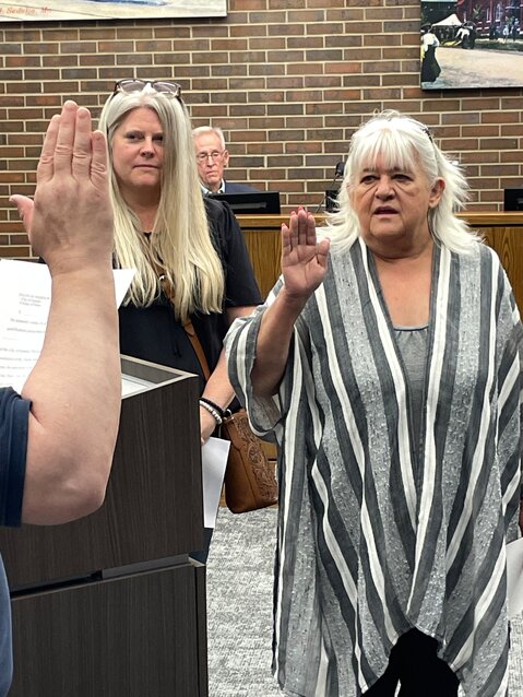 Cheryl Ames took the oath of office as First Ward City Council on Monday, June 16, at the Sedalia City Council meeting. Ames was accompanied by her sister and was sworn in by City Clerk Jason Myers.