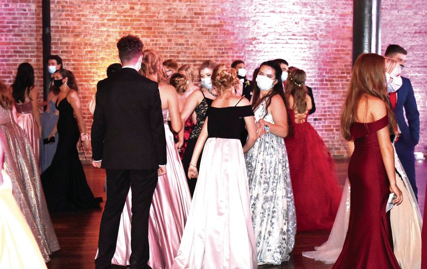 SmithCotton High School hosts a prom to remember Sedalia Democrat