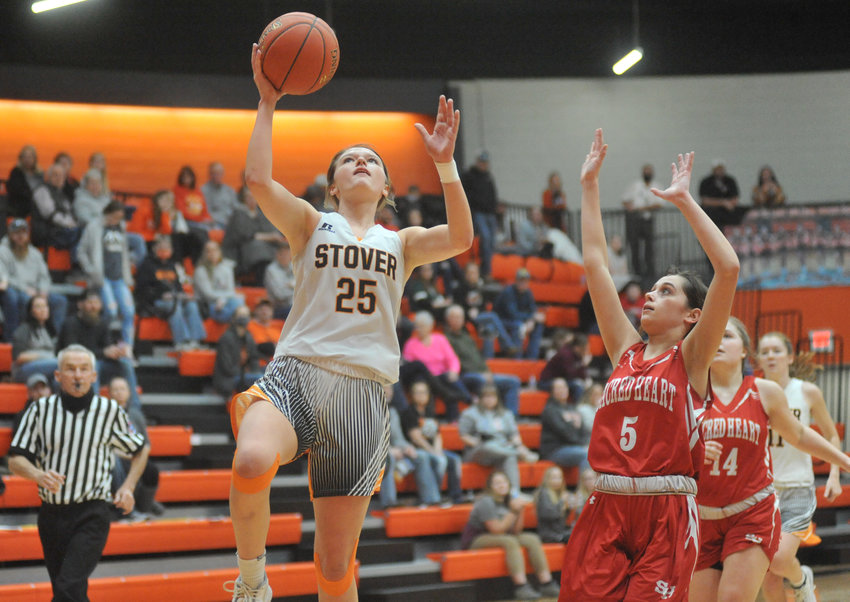 Kate Jackson (25) and Stover are the No. 1 seed at the 35th Annual Eugene Girls Tournament, one of many hoops tourneys that begin next week. The Lady Bulldogs open Monday against Linn.