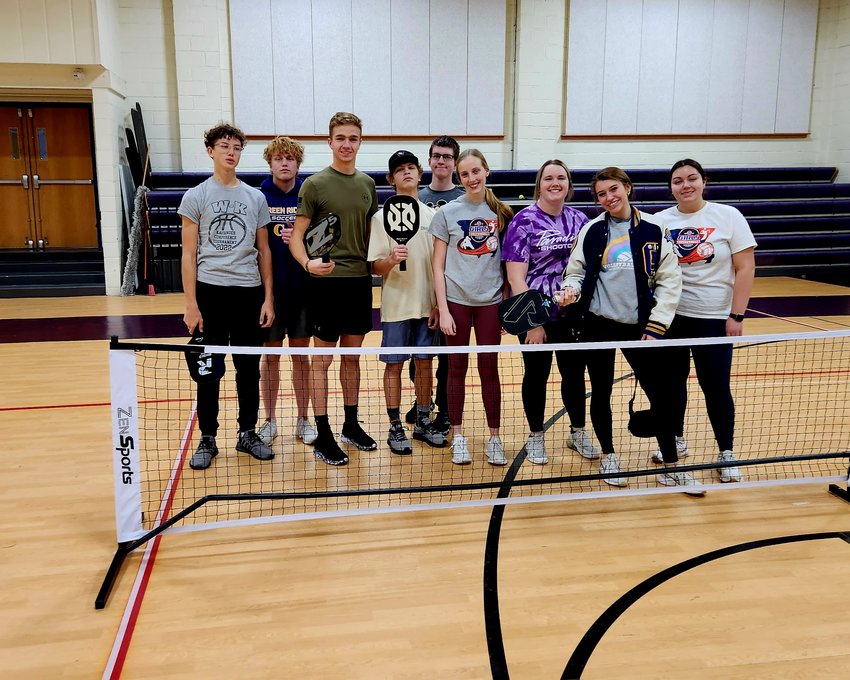 Green Ridge Pickleball Club students stand together for a picture after the fourth club meeting.