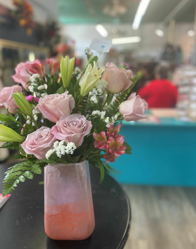 State Fair Floral, 520 S. Ohio Ave., is busy this week with Valentine's Day and the Kansas City Chiefs victory parade both on Wednesday, Feb. 14. The odd mashup of romance and football is in high-gear with the Chiefs' win and the Swift-Kelce romance adding to the fervor.


Photo by Chris Howell | Democrat