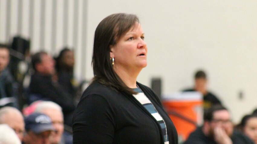 Lady Roadrunners head coach Nicole Collier checks the clock during a game against Three Rivers Community College on Feb. 28. Collier and the team have added 10 players to the 2024-2025 roster.   File photo by Jack Denebeim | Democrat