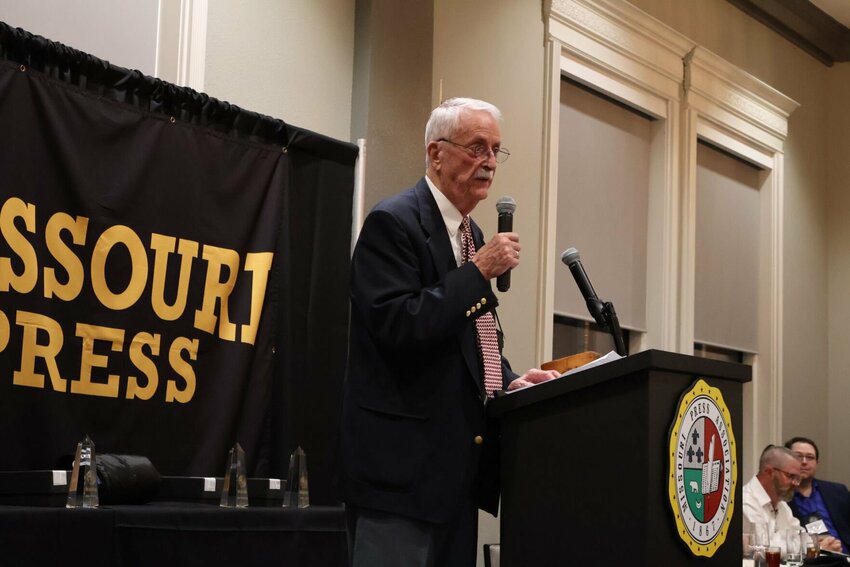 Former Sedalia Democrat Editor Doug Kneibert gives an acceptance speech for his induction to the Missouri Newspaper Hall of Fame during a creremony Friday, Sept. 20, at the Hotel Vandivort in Springfield.   Photo courtesy of the Missouri Press Association