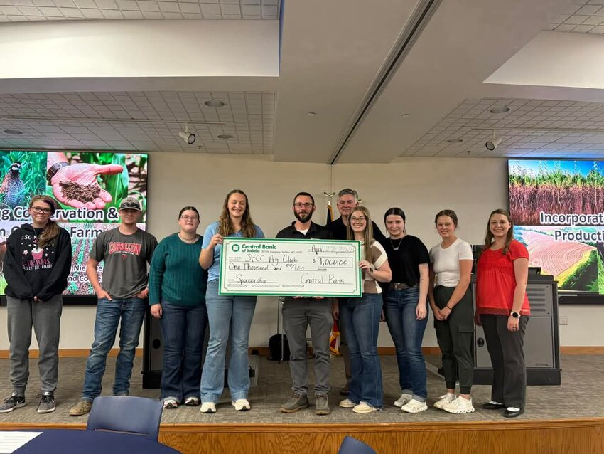 As part of its Ag Forward campaign, Central Bank of Sedalia recently presented a $1,000 sponsorship to the SFCC Ag Club to help them pay for events like their Ag Banquet, various trips, etc.
