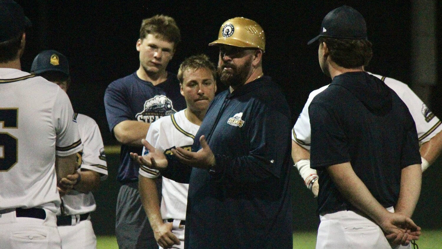 Steamers debut a homecoming for Boomer McAndrews