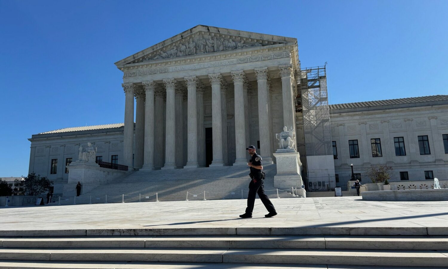 US Supreme Court hands win to Monsanto in Missouri case tied to claims Roundup causes cancer
