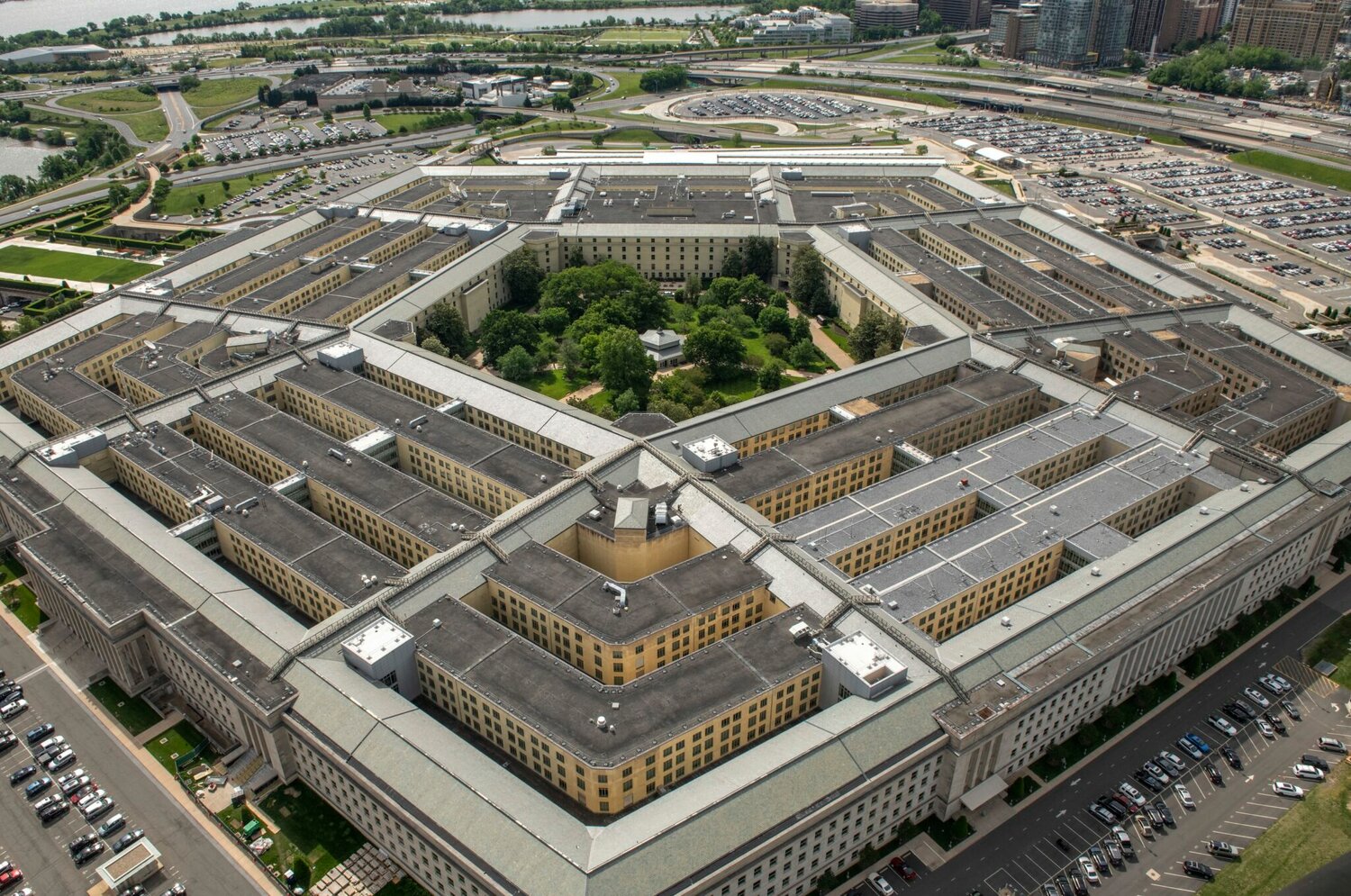 US House panel approves $95B GOP-only budget blueprint