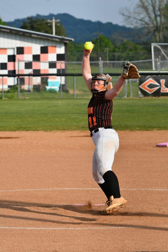 Brianna Horn (11) threw a four-inning no-hitter with nine strikeouts against Grundy County.