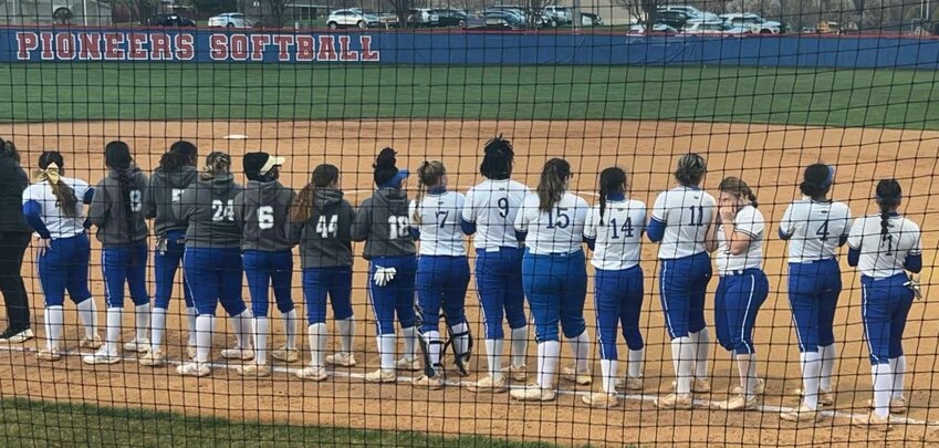 Eaglettes line up before they take on Warren County.