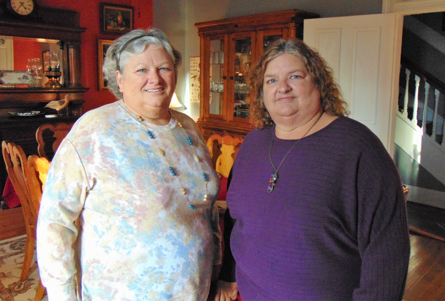 Sisters Anita Wade, left, and Marie Pope opened Seasons
Bed and Breakfast in 2015.