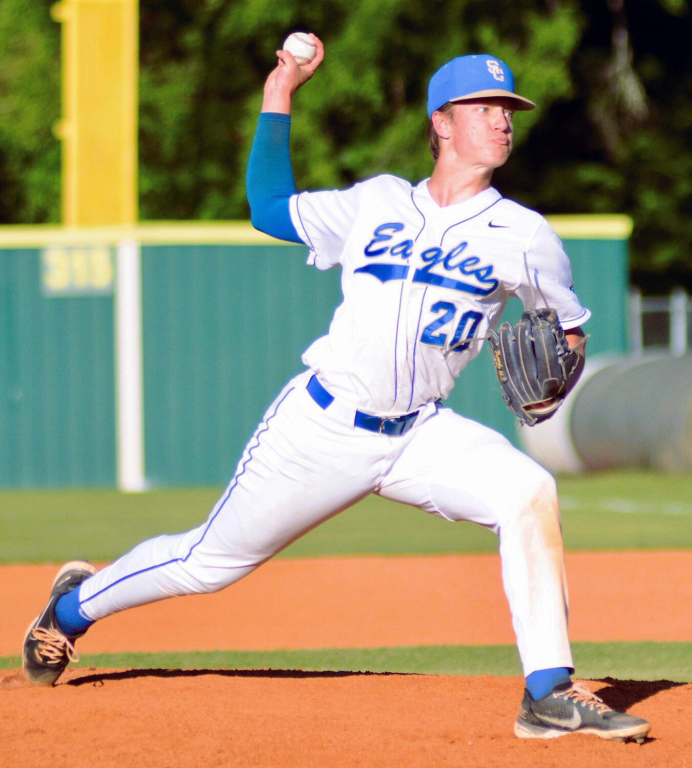 Carston Williams got the win on the mound in a relief appearance against Warren County on Wednesday evening. 